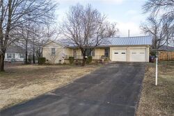 Pre-foreclosure in  N 53rd St Fort Smith, AR 72903