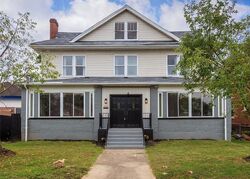  Monmouth St, Saint Albans WV