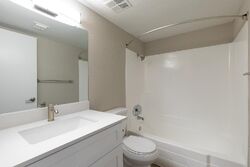 Pre-foreclosure in  N 16th St Apt C101 Phoenix, AZ 85016