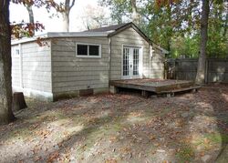 Pre-foreclosure in  W 2nd St Howell, NJ 07731