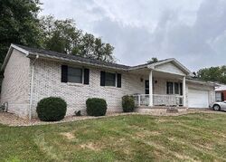 Pre-foreclosure in  5th St Sw New Philadelphia, OH 44663