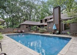 Pre-foreclosure in  Covemont Dr Se Huntsville, AL 35801