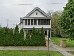 Pre-foreclosure in  Maplewood Ave Toledo, OH 43620