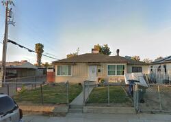 Pre-foreclosure in  E Floradora Ave Fresno, CA 93703