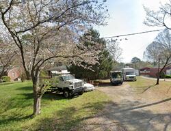 Pre-foreclosure in  Cardinal Ln Yorktown, VA 23693