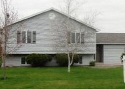 Pre-foreclosure in  Kimberly Ct Greenville, WI 54942