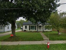 Pre-foreclosure in  North Ave Hartland, WI 53029