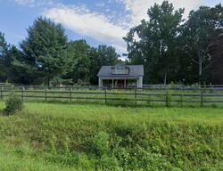 Pre-foreclosure in  River Rd W Goochland, VA 23063