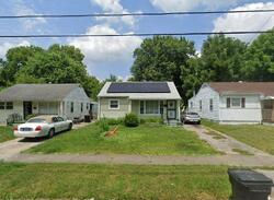 Pre-foreclosure in  N 42nd St Louisville, KY 40212