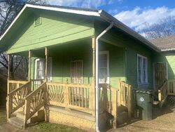 Pre-foreclosure in  Ocoee St Chattanooga, TN 37406