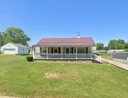Pre-foreclosure in  Winthrop Ln Ashland, OH 44805