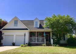Pre-foreclosure in  Annelle Dr Florence, SC 29505