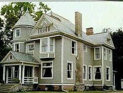 Pre-foreclosure in  Glenwood Ave Toledo, OH 43620