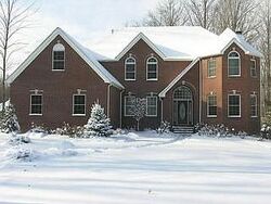 Pre-foreclosure in  Bailus Rd Westlake, OH 44145