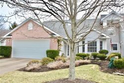 Pre-foreclosure in  Colony Ct Strongsville, OH 44136