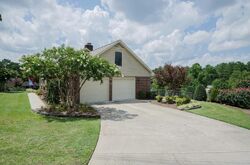 Pre-foreclosure in  Hawthorne St Hope Mills, NC 28348