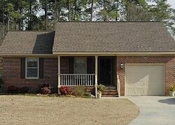  Annette Ln, Parkton NC