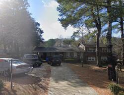 Pre-foreclosure in  Vestal Ave Fayetteville, NC 28301