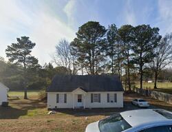 Pre-foreclosure in  Landing View Dr Wendell, NC 27591