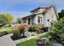 Pre-foreclosure in  Maynard Dr Buffalo, NY 14226