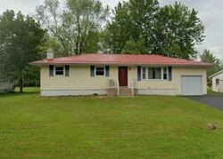 Pre-foreclosure in  Creekview Dr Bridgeport, NY 13030
