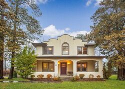Pre-foreclosure in  Weeks St Patchogue, NY 11772