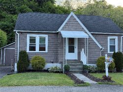 Pre-foreclosure in  Landon Rd Vestal, NY 13850