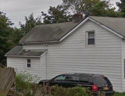 Pre-foreclosure in  Franklin Ave Deer Park, NY 11729