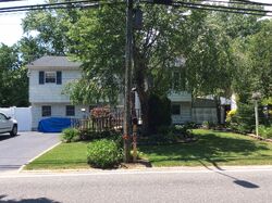Pre-foreclosure in  Terry Rd Sayville, NY 11782