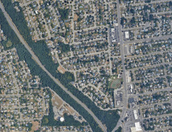  W Walnut St, Farmingdale NY