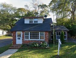Pre-foreclosure in  3rd Ave Belmar, NJ 07719