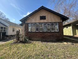 Pre-foreclosure in  Guilford Ave Indianapolis, IN 46205