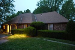 Pre-foreclosure in  Grandview Rd Grandview, MO 64030