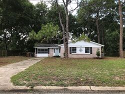 Pre-foreclosure in  Driftwood Dr Biloxi, MS 39531