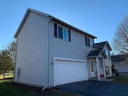 Pre-foreclosure in  Larch St Farmington, MN 55024
