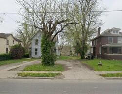 Pre-foreclosure in  Wayne Ave Zanesville, OH 43701