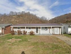 Pre-foreclosure in  Phillip St Ironton, OH 45638