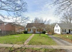 Pre-foreclosure in  Furlong Dr Lexington, KY 40504
