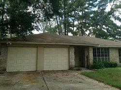Pre-foreclosure in  Eday Dr Spring, TX 77379