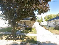 Pre-foreclosure in  E State St Mason City, IA 50401