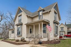  6th Ave Ne, Independence IA