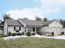Pre-foreclosure in  Spring Oaks Way Indianapolis, IN 46237