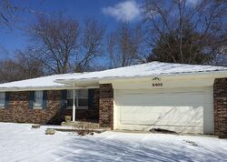 Pre-foreclosure in  Honey Comb Ln Indianapolis, IN 46221