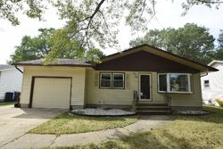 Pre-foreclosure in  S 21st St Chesterton, IN 46304