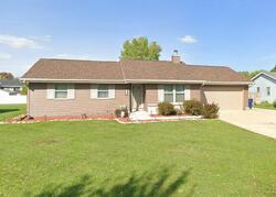 Pre-foreclosure in  Braemore Dr Janesville, WI 53548