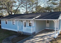 Pre-foreclosure in  Lakeridge Cir Se Conyers, GA 30094