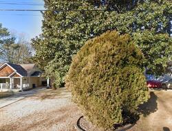 Pre-foreclosure in  Lomita Rd Se Atlanta, GA 30316