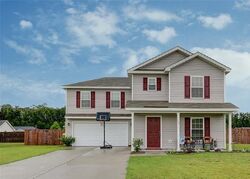 Pre-foreclosure in  Thoroughbred Dr Guyton, GA 31312