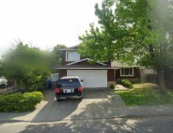Pre-foreclosure in  Gentry Cir Vacaville, CA 95687
