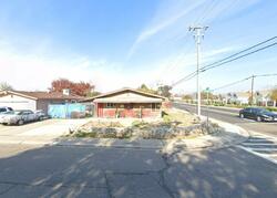 Pre-foreclosure in  E Alameda St Manteca, CA 95336